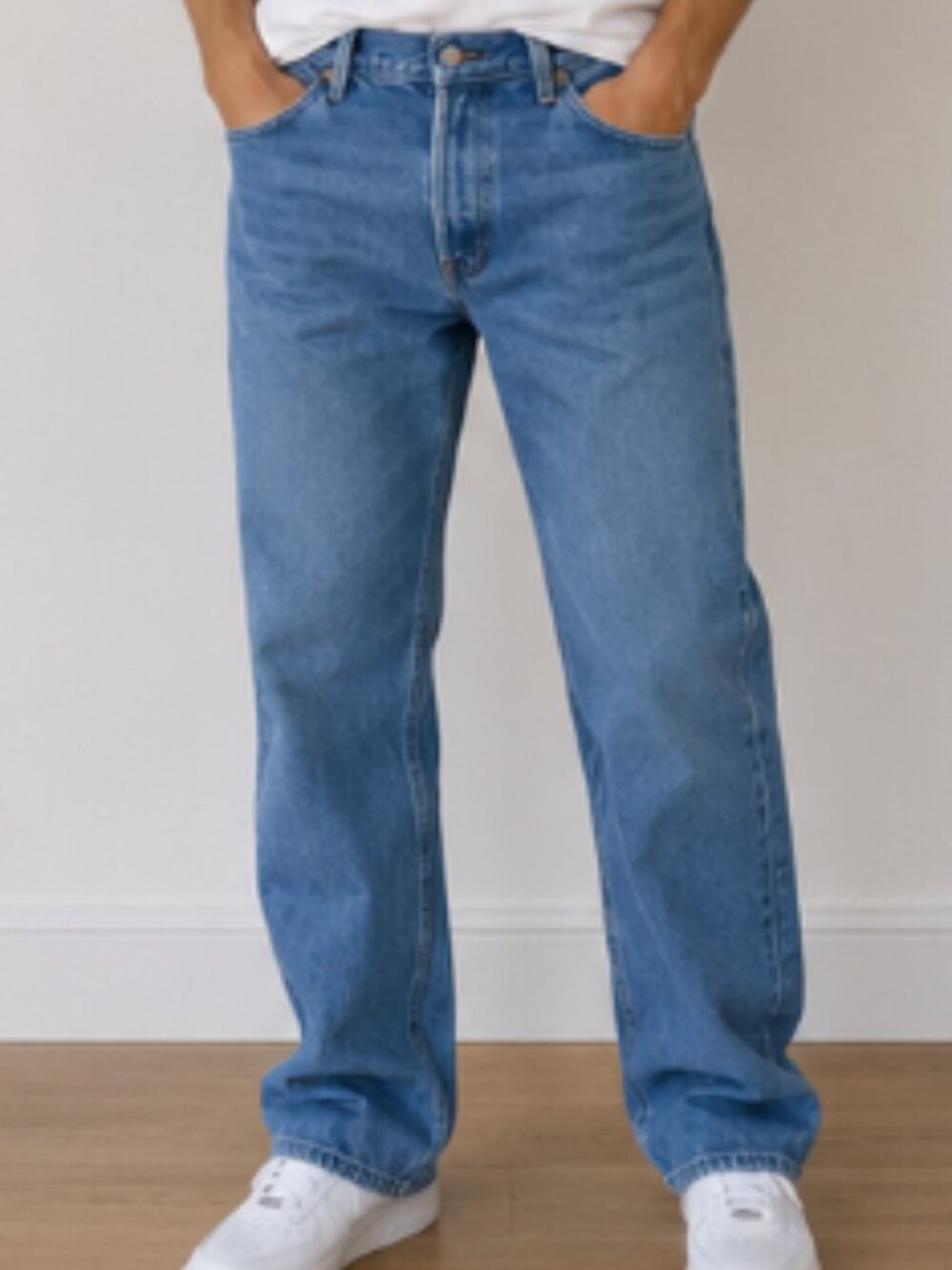 Wrangler Relaxed Fit Straight Leg Jeans Light Wash 30x30 Men's Denim